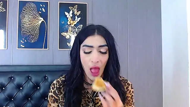 Evelynn sex  online show from December 11, 1:17 pm
