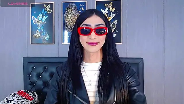Evelynn sex  online show from December 15, 7:31 pm
