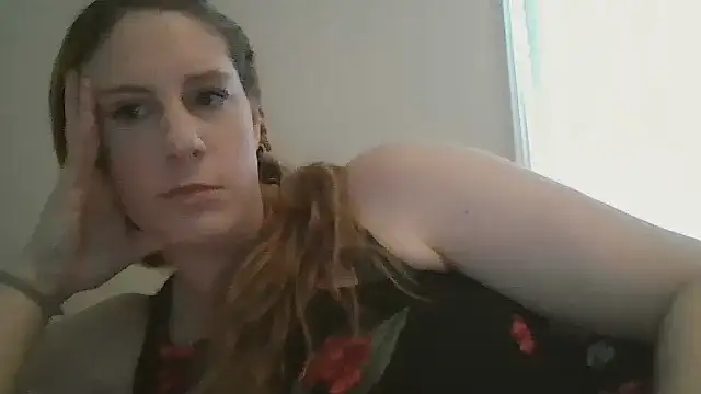 Snapshot of MsLG12301 chatting on February 16, 8:44 pm MsLG12301 online show from February 16, 8:44 pm