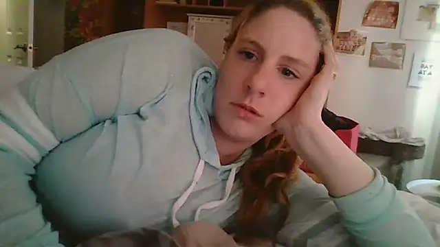 Snapshot of MsLG12301 chatting on February 17, 9:52 pm MsLG12301 online show from February 17, 9:52 pm