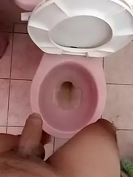 Snapshot of Ricardito97 chatting on March 7, 7:44 pm Ricardito97 online show from March 7, 7:44 pm