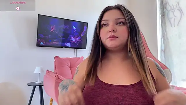 SweetPaige  online show from March 14, 6:07 pm