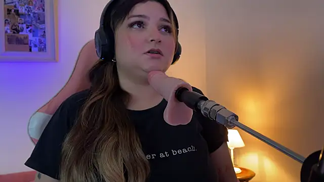 SweetPaige  online show from November 9, 5:11 pm