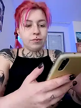 Snapshot of divine_eve chatting on January 23, 6:14 pm divine eve online show from January 23, 6:14 pm