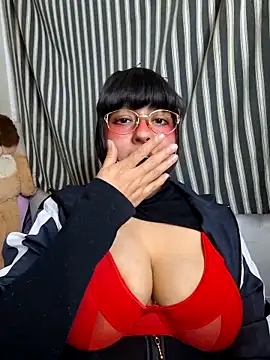 Snapshot of Derry_Cooper chatting on February 7, 4:16 am Derry Cooper online show from February 7, 4:16 am