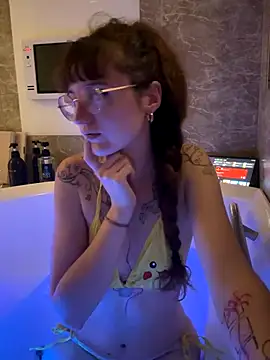  foxygirl  online show from November 12, 2:17 pm