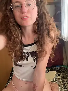  foxygirl  online show from June 4, 9:59 am