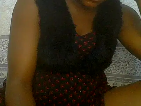 pretty nanah online show from October 4, 7:12 pm