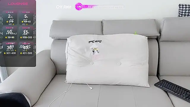  YouY  online show from December 2, 1:14 am