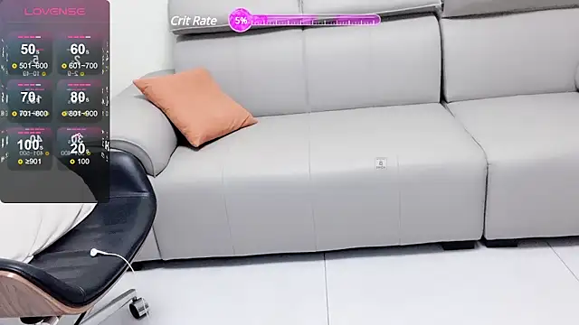  YouY  online show from December 24, 11:38 am