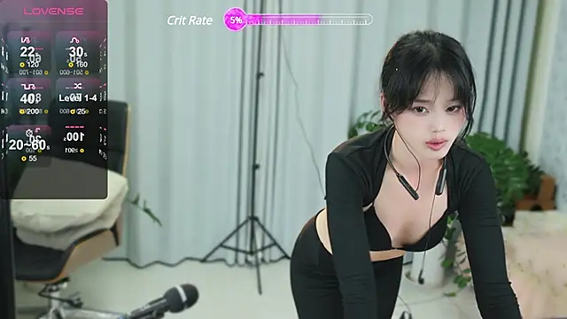  YouY  online show from March 4, 1:06 pm