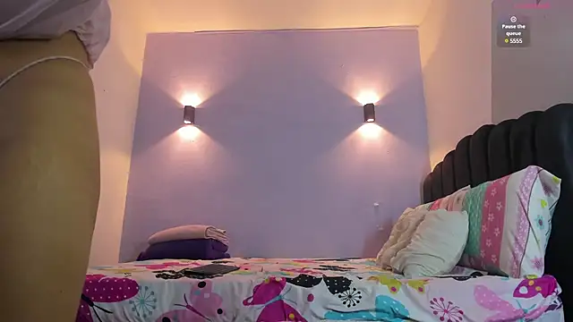 Sofia Clauss  online show from January 15, 4:25 am