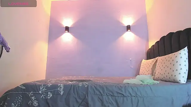 Sofia Clauss  online show from March 19, 4:14 am