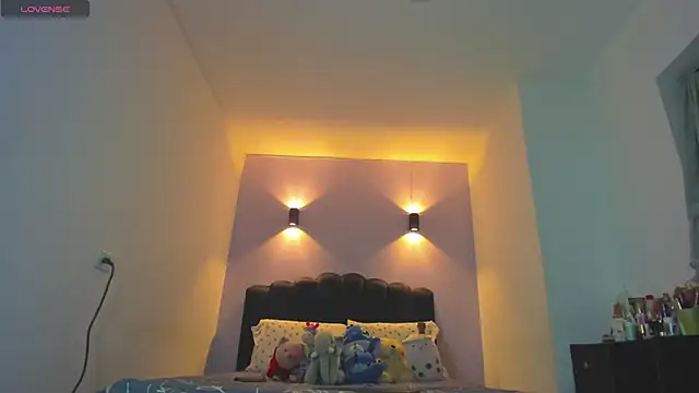 Snapshot of Sofia_Clauss_ chatting on March 23, 5:00 am Sofia Clauss online show from March 23, 5:00 am