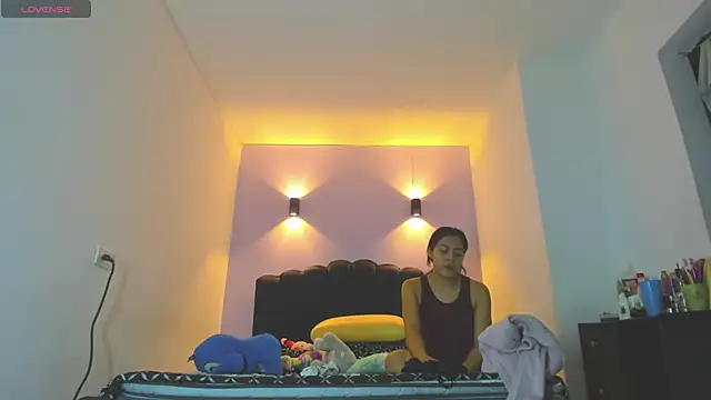 Snapshot of Sofia_Clauss_ chatting on April 15, 4:30 am Sofia Clauss online show from April 15, 4:30 am