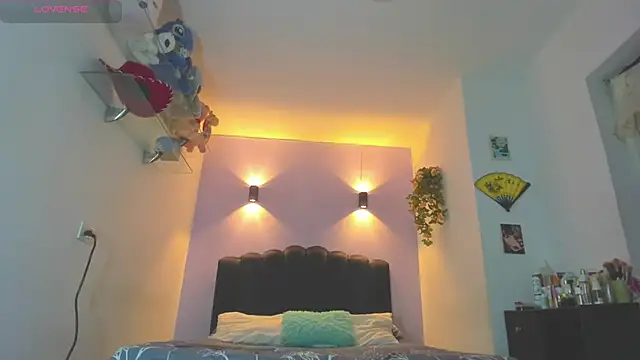 Snapshot of Sofia_Clauss_ chatting on May 30, 4:31 am Sofia Clauss online show from May 30, 4:31 am