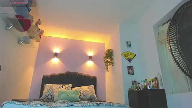 Snapshot of Sofia_Clauss_ chatting on July 3, 4:08 am Sofia Clauss online show from July 3, 4:08 am