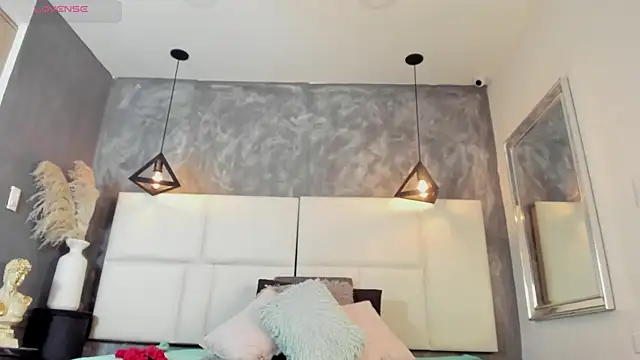 Snapshot of Sofia_Clauss_ chatting on July 18, 4:16 am Sofia Clauss online show from July 18, 4:16 am