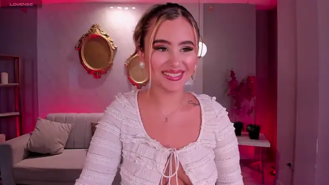 AnnaBrooks1 online show from March 5, 7:43 pm