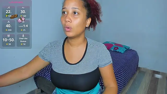 Snapshot of zandra_kiman chatting on November 25, 12:43 am zandra kiman online show from November 25, 12:43 am