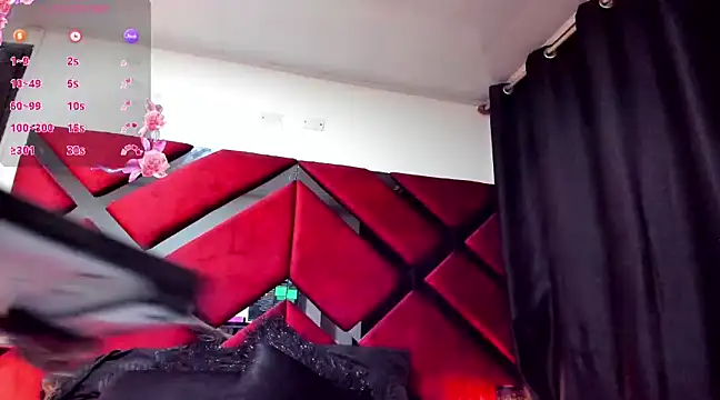 Kendra-Foxxy online show from February 17, 3:36 am