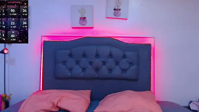 candy lux  online show from May 24, 4:34 pm