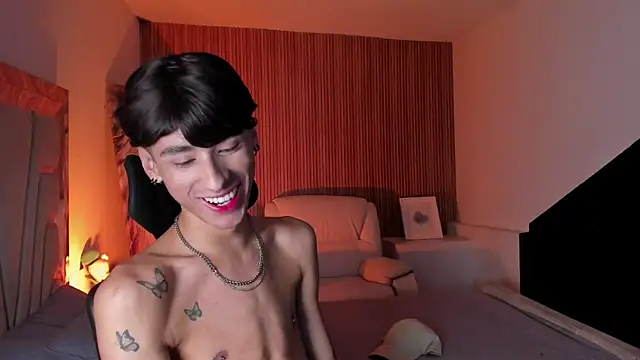 Snapshot of JasperCooper_ chatting on September 25, 12:53 pm JasperCooper  online show from September 25, 12:53 pm