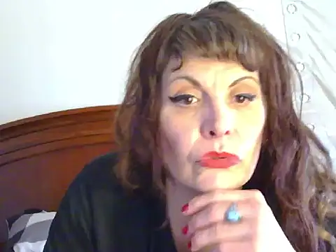 HeyyImHarlowe online show from December 21, 2:26 pm