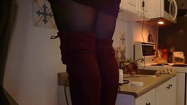 HeyyImHarlowe online show from March 2, 6:48 am