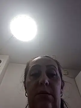AvaLloyd online show from January 20, 1:32 pm