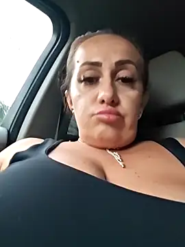 AvaLloyd online show from September 29, 2:44 pm