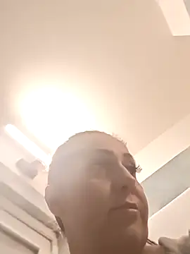 AvaLloyd online show from October 17, 2:48 am