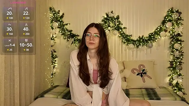 Ester Hill online show from January 8, 10:16 pm