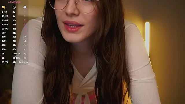 Ester Hill online show from September 10, 1:27 am