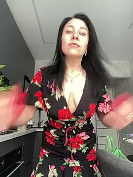 Snapshot of CuteNata chatting on May 20, 11:05 am CuteNata online show from May 20, 11:05 am