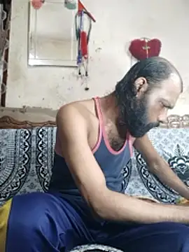 Snapshot of BadBoySmoker7070 chatting on October 23, 4:39 pm BadBoySmoker7070 online show from October 23, 4:39 pm