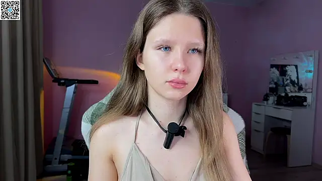 Snapshot of Ameliia_castro chatting on November 20, 3:50 am Ameliia castro online show from November 20, 3:50 am