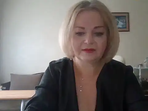 Snapshot of SofiyaPetrova chatting on October 1, 11:16 am SofiyaPetrova online show from October 1, 11:16 am