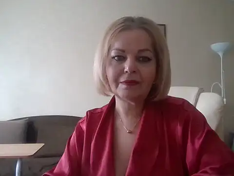 Snapshot of SofiyaPetrova chatting on October 3, 11:40 am SofiyaPetrova online show from October 3, 11:40 am
