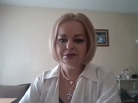 Snapshot of SofiyaPetrova chatting on October 23, 11:42 am SofiyaPetrova online show from October 23, 11:42 am