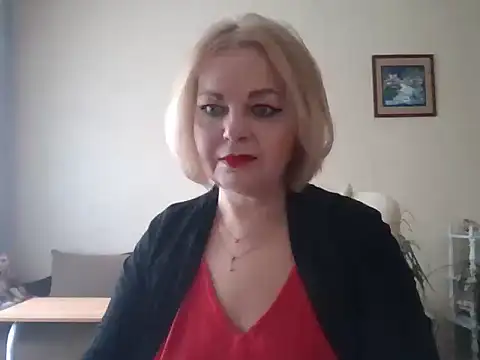 Snapshot of SofiyaPetrova chatting on November 1, 10:17 am SofiyaPetrova online show from November 1, 10:17 am