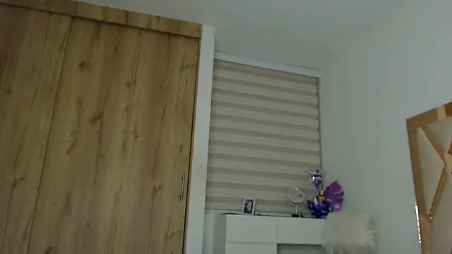 dollface17 online show from February 27, 1:16 am