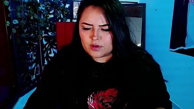 moon sunflower online show from December 3, 11:14 pm