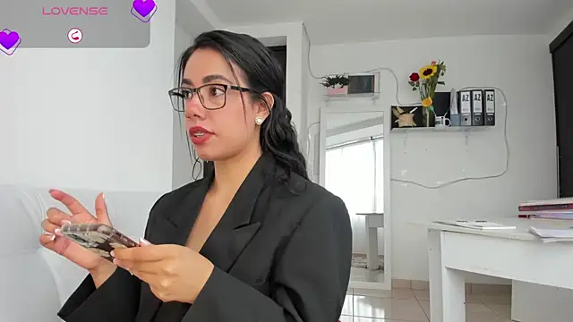 susana monroy online show from March 18, 6:55 pm