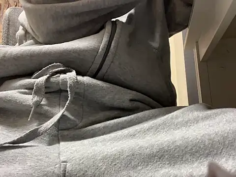 Snapshot of lkun9 chatting on December 14, 5:51 am lkun9 online show from December 14, 5:51 am