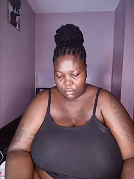 Snapshot of African_Bigass chatting on July 6, 2:41 am African Bigass online show from July 6, 2:41 am