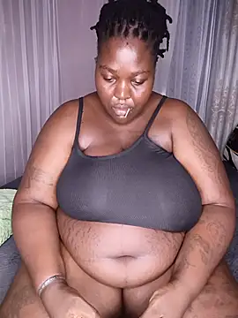 Snapshot of African_Bigass chatting on July 28, 7:26 am African Bigass online show from July 28, 7:26 am