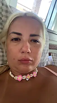 Snapshot of _morpho_ chatting on December 30, 8:21 am morpho online show from December 30, 8:21 am