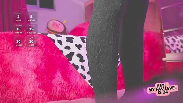 valerymonroe online show from March 22, 4:03 am