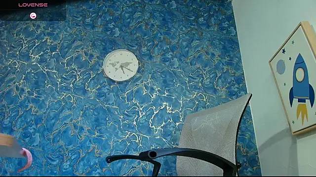 Rhaegal hot online show from November 8, 10:19 pm